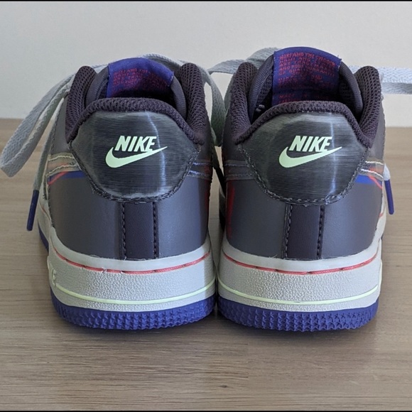 Nike Air Force 1 LV8-UNISEX - Picture 4 of 7